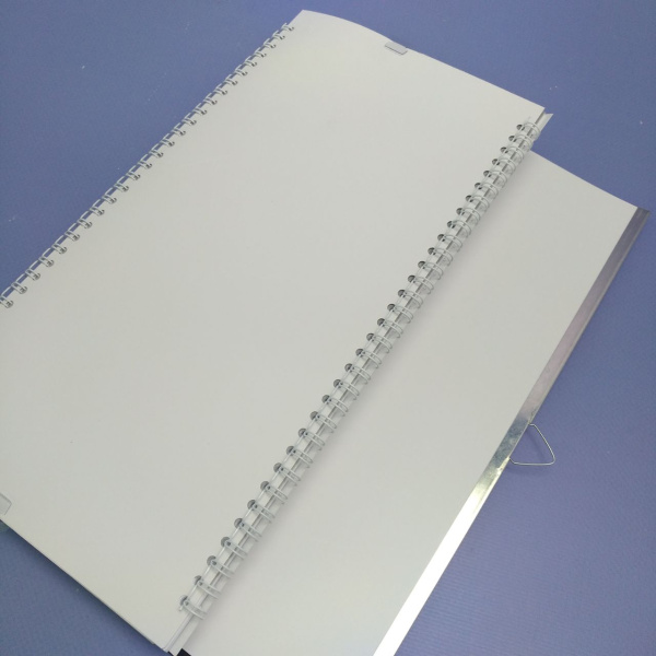 Настенный квартальный календарь отрывной трехблочный 72х30 см. / Изготовление под заказ